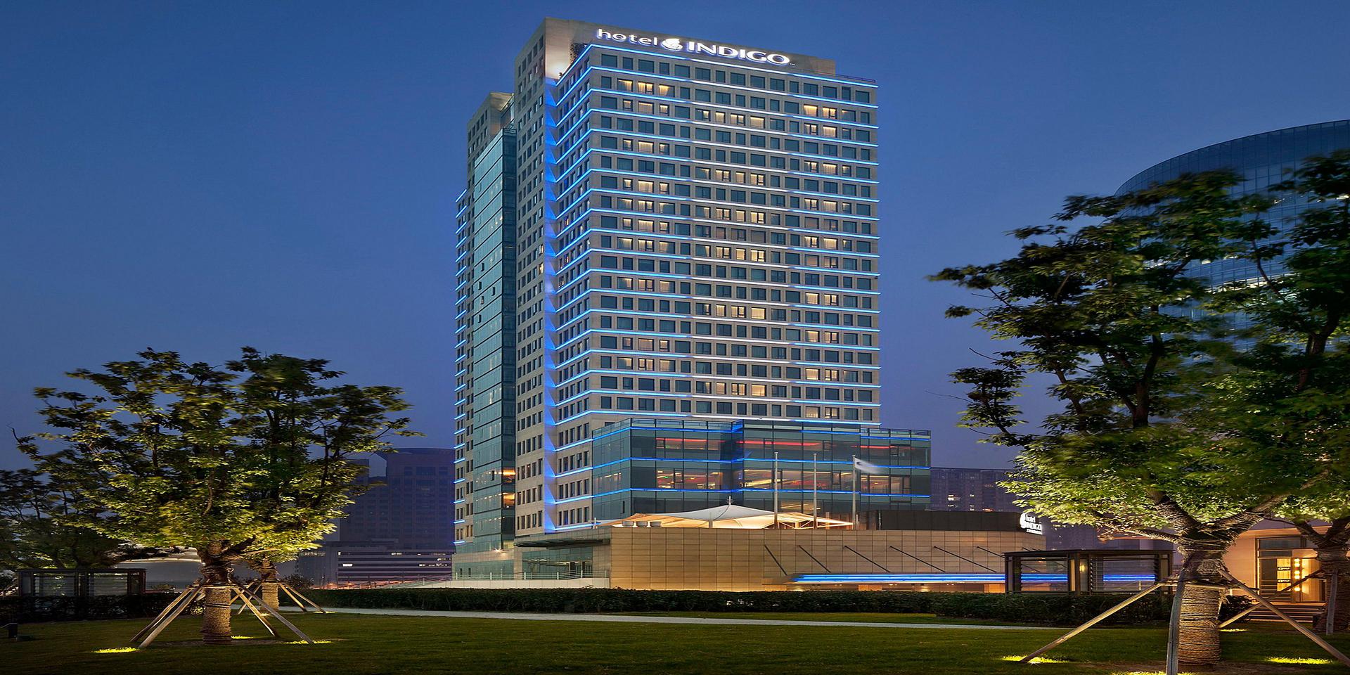 Hotel Indigo Shanghai on The Bund