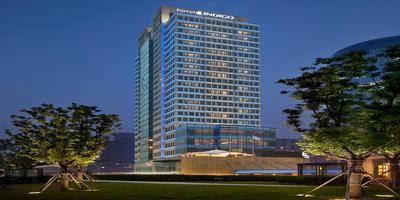 Hotel Indigo Shanghai on The Bund image