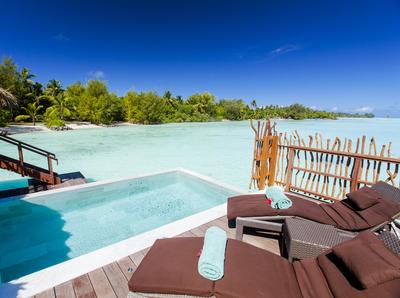 1 King Overwater Pool Villa Beach View