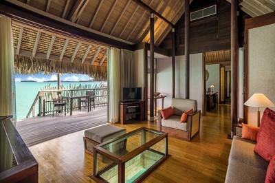 1 King Bed Overwater Villa Beach View