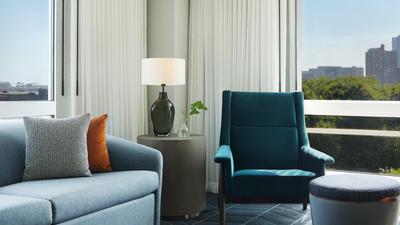 1 King Suite