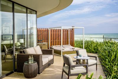 1 King Junior Suite Ocean View Terrace