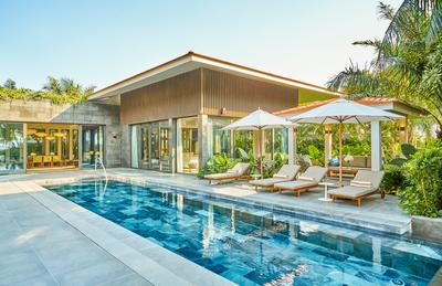 2King 2Single Beds Club Pool Villa