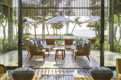 1King 2Queen 2Single Beach Club Pool Villa