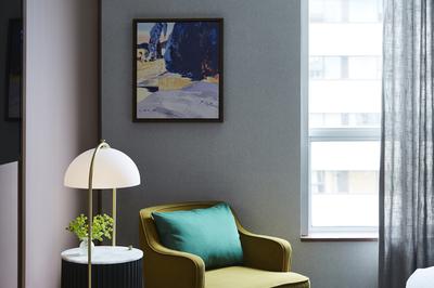 Guest room