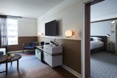 Guest room