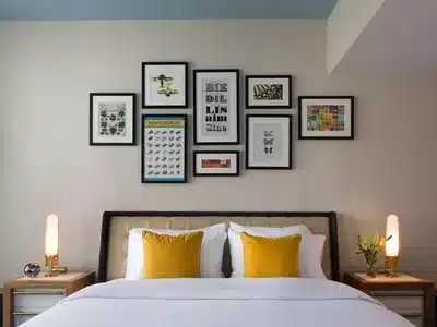 1 King Premium City View Walk In Shower