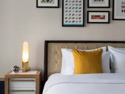Essential Room