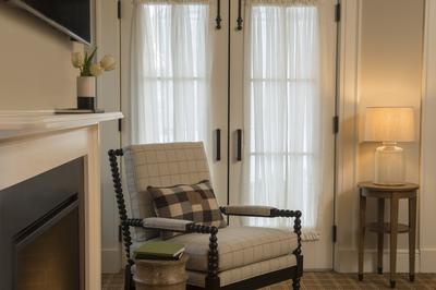 Guest room amenity
