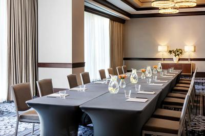 Kimpton Tryon Park Hotel image