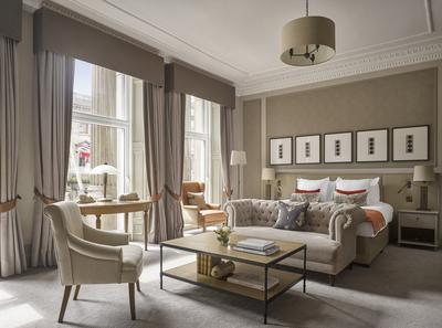 Junior suites are generous open-plan rooms with li