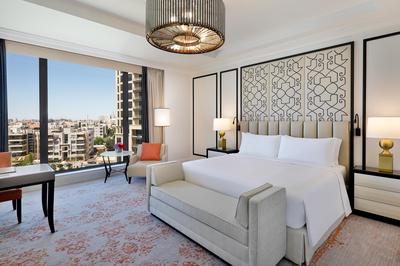 Deluxe Guest Room, 1 King