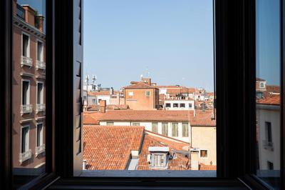 Astor Suite