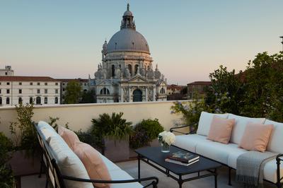 Terrace Grand Canal View Room