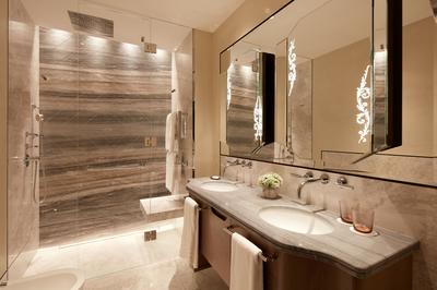 Canal Side View Room