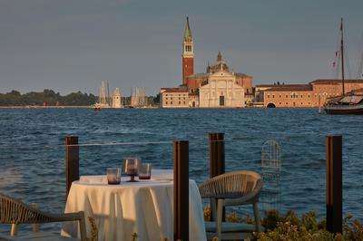 Gio's Restaurant - Grand Canal Terrace