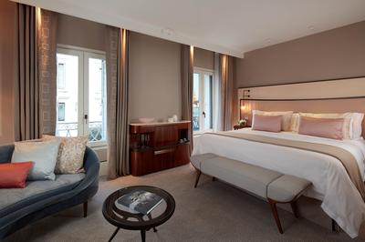 Grand Canal View Suite