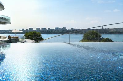 Infinity Rooftop Pool