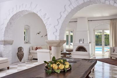 Yria Ktima Luxury Villa