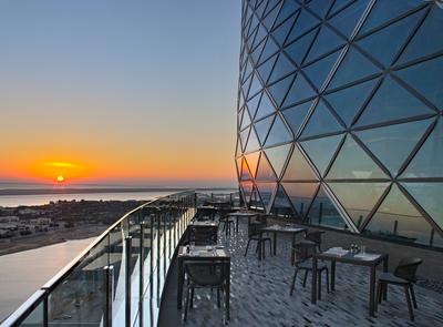 18 Degrees Terrace