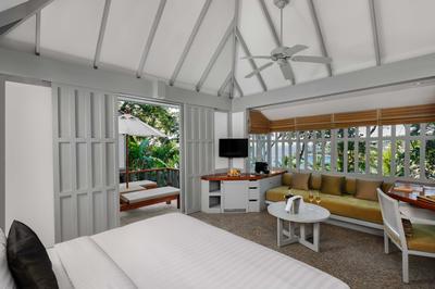 One Bedroom Hillside Cottage