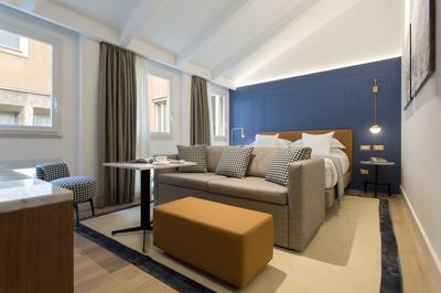 Mansion Suite