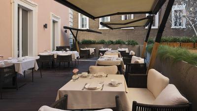Eating & Drinking - DSC-8396-bar