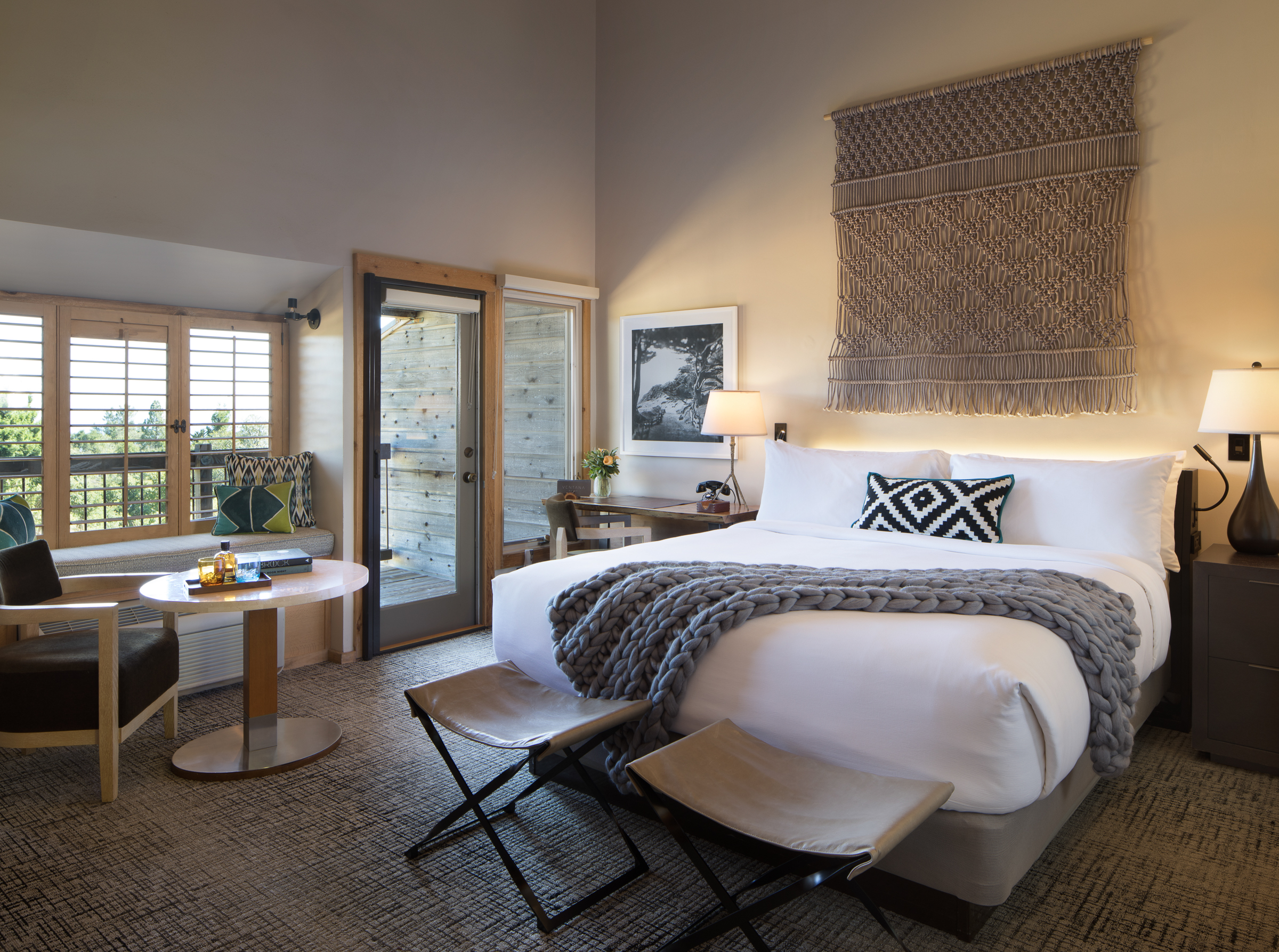 1 King Bed