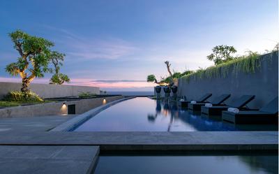 Two Bedroom Cliff Edge Villa
