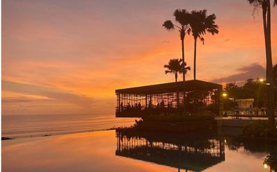 Sunset Cabana Bar