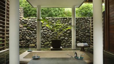 Valley Villa