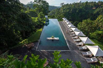 Infinity Pool