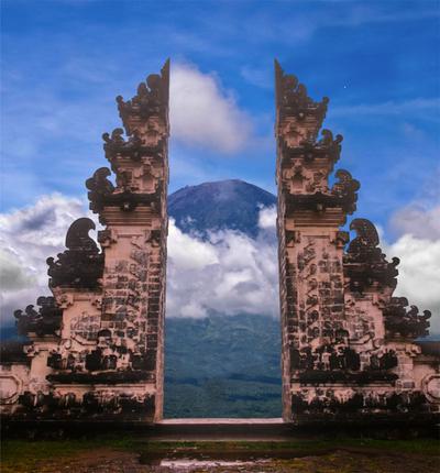 Sightseeing Lempuyang
