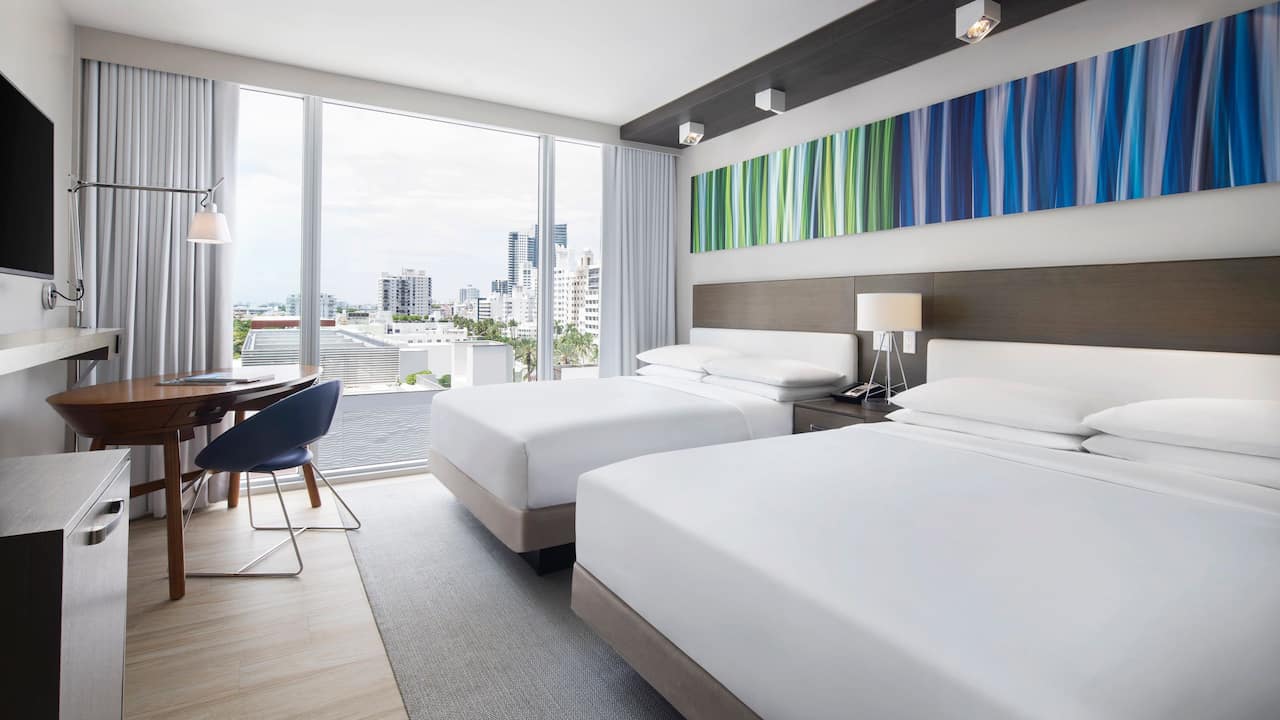 2 Queen Beds City View