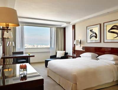 King Bed with Club Access
