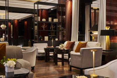 Living Room Bar