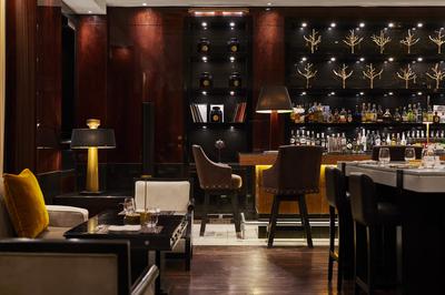 Living Room Bar