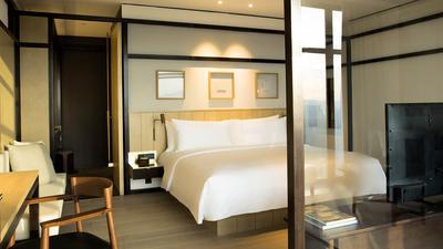 Premier Room