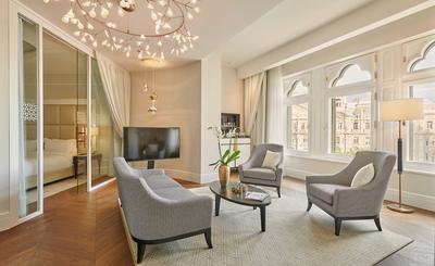 Hexagon Suite
