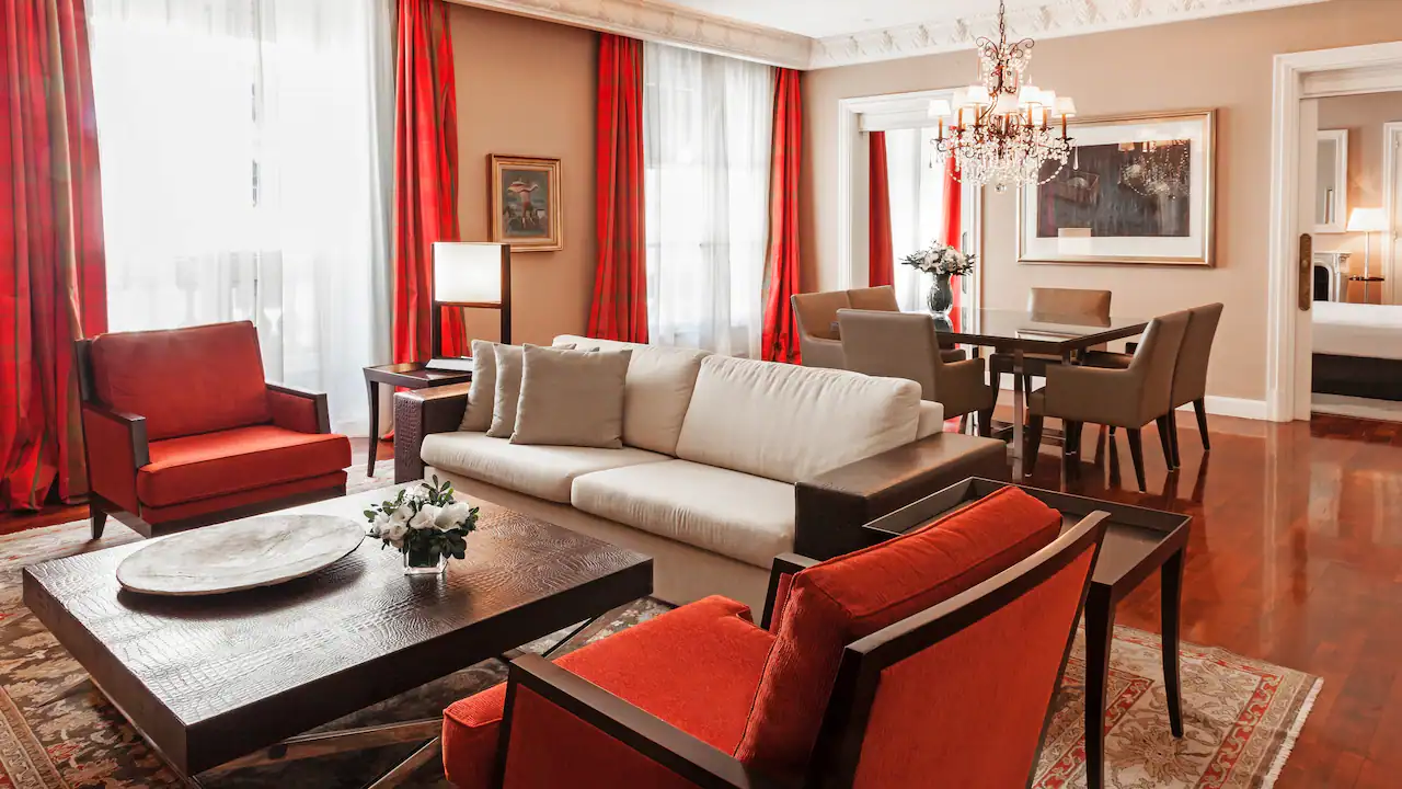 Alvear Suite