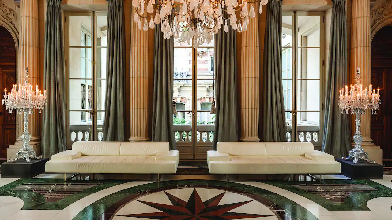 Crystal Room