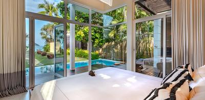 Beachfront Pool Suite