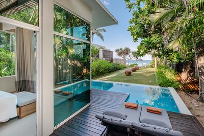 Beachfront Pool Suite