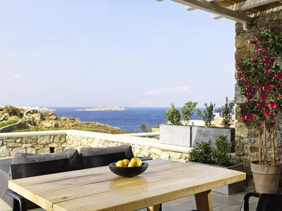 Honeymoon Sea View Suite