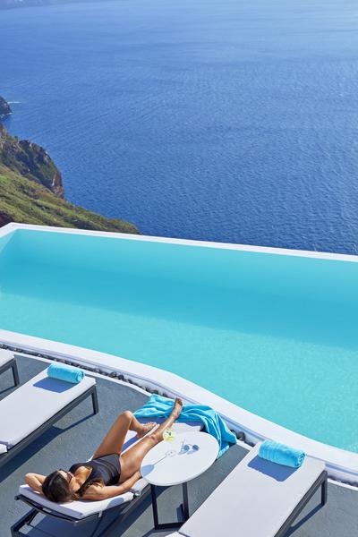 Cosmopolitan Suites image