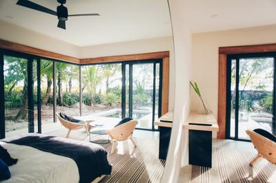 Ninta Beachfront Bungalow