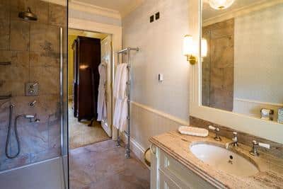 Large Double - Bathroom