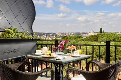 Penthouse Villa Medici Suite