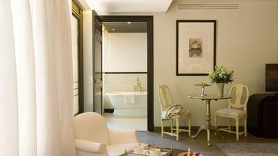 Prestige Suite