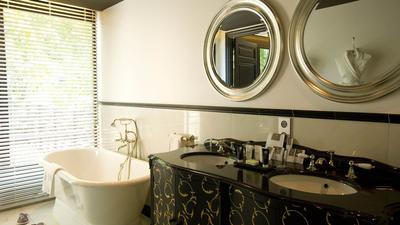 Prestige Suite